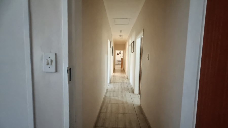 3 Bedroom Property for Sale in Oranjeville Free State